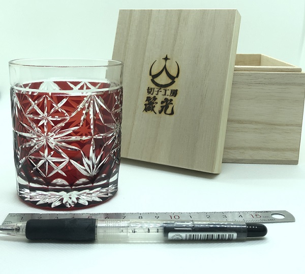 江戸切子、菊と麻ロックグラス、サイズ比較